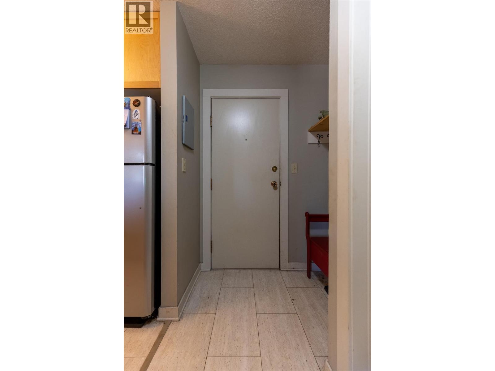 65 Cokato Road Unit# 407, Fernie, BC - Indoor Photo Showing Other Room