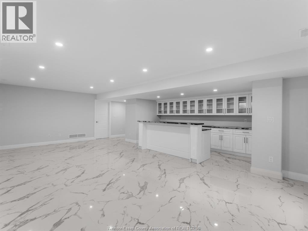 3573 Fiorina, Lasalle, ON - Indoor Photo Showing Other Room