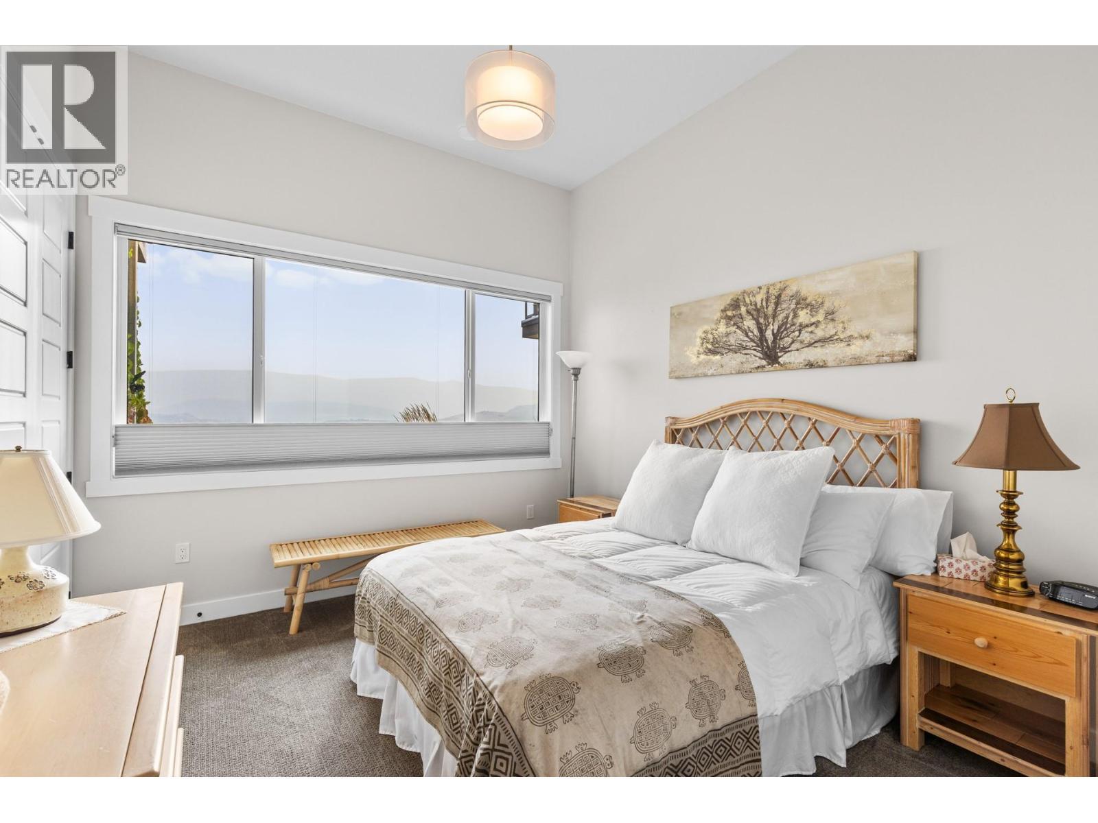 5056 Turtle Pond Place, Vernon, BC - Indoor Photo Showing Bedroom