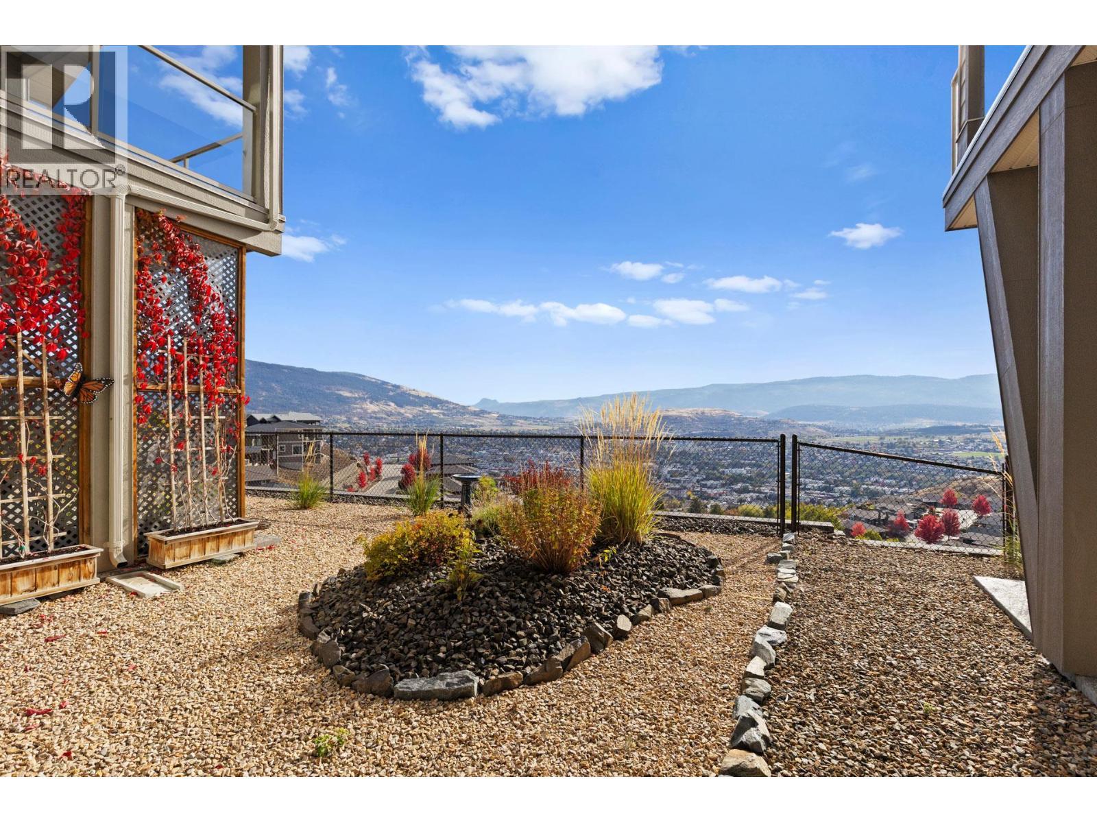 5056 Turtle Pond Place, Vernon, BC - Outdoor
