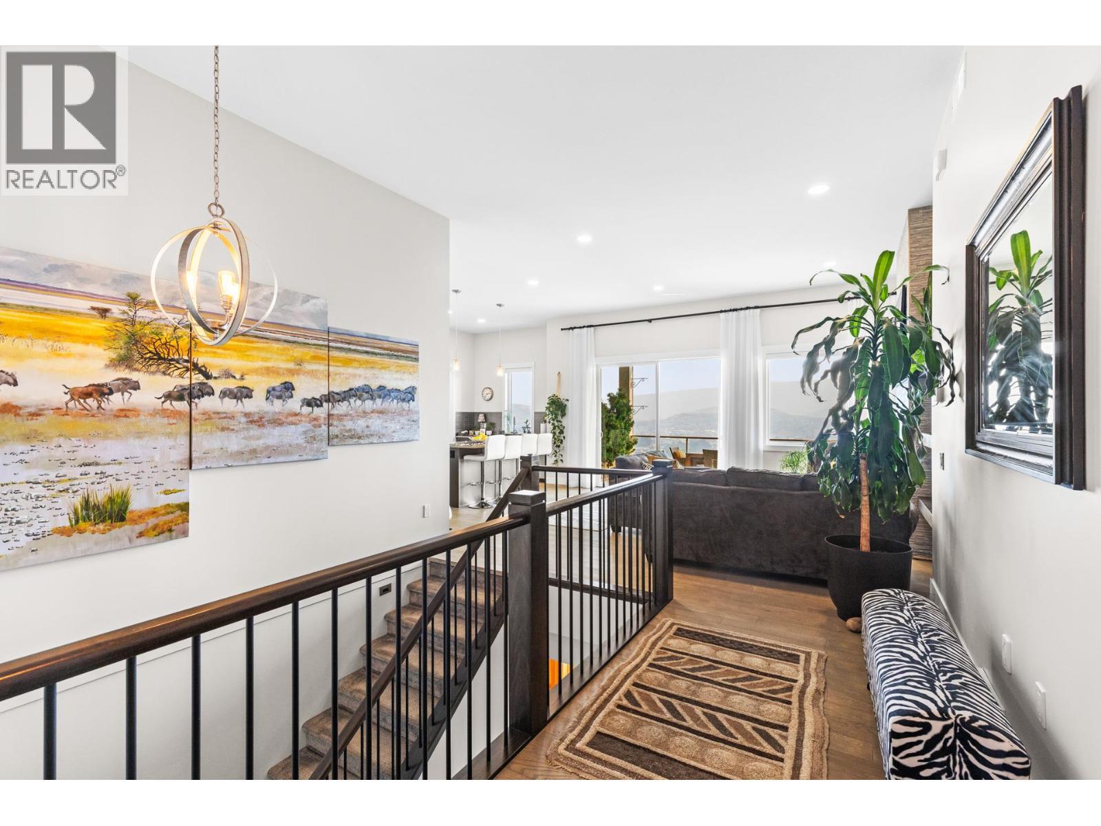 5056 Turtle Pond Place, Vernon, BC - Indoor Photo Showing Other Room