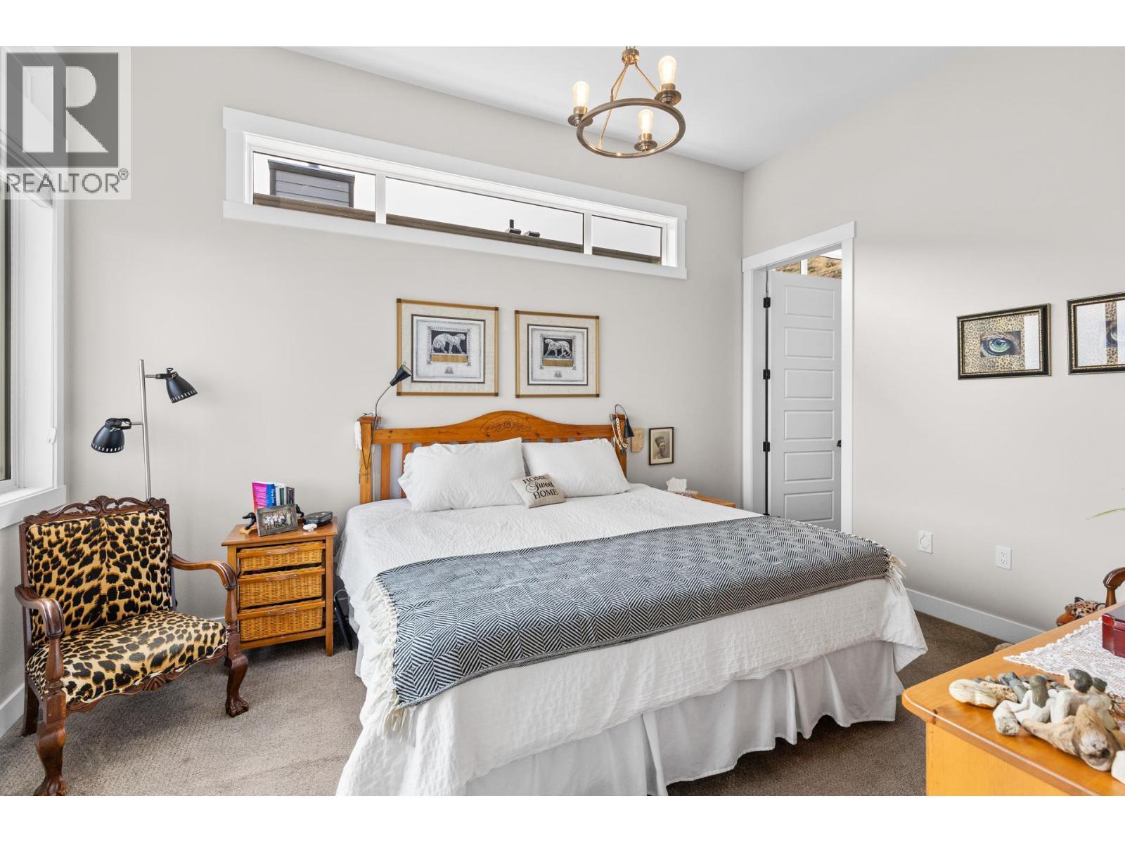 5056 Turtle Pond Place, Vernon, BC - Indoor Photo Showing Bedroom