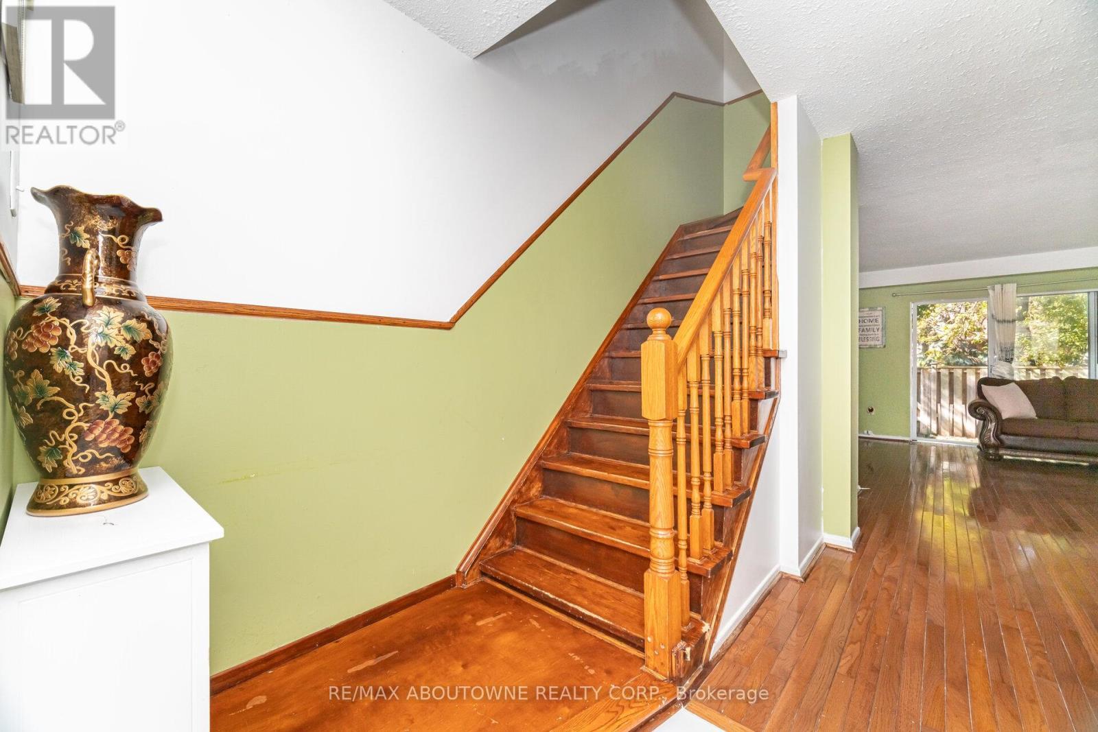 106 - 2779 Gananoque Drive, Mississauga, ON - Indoor Photo Showing Other Room