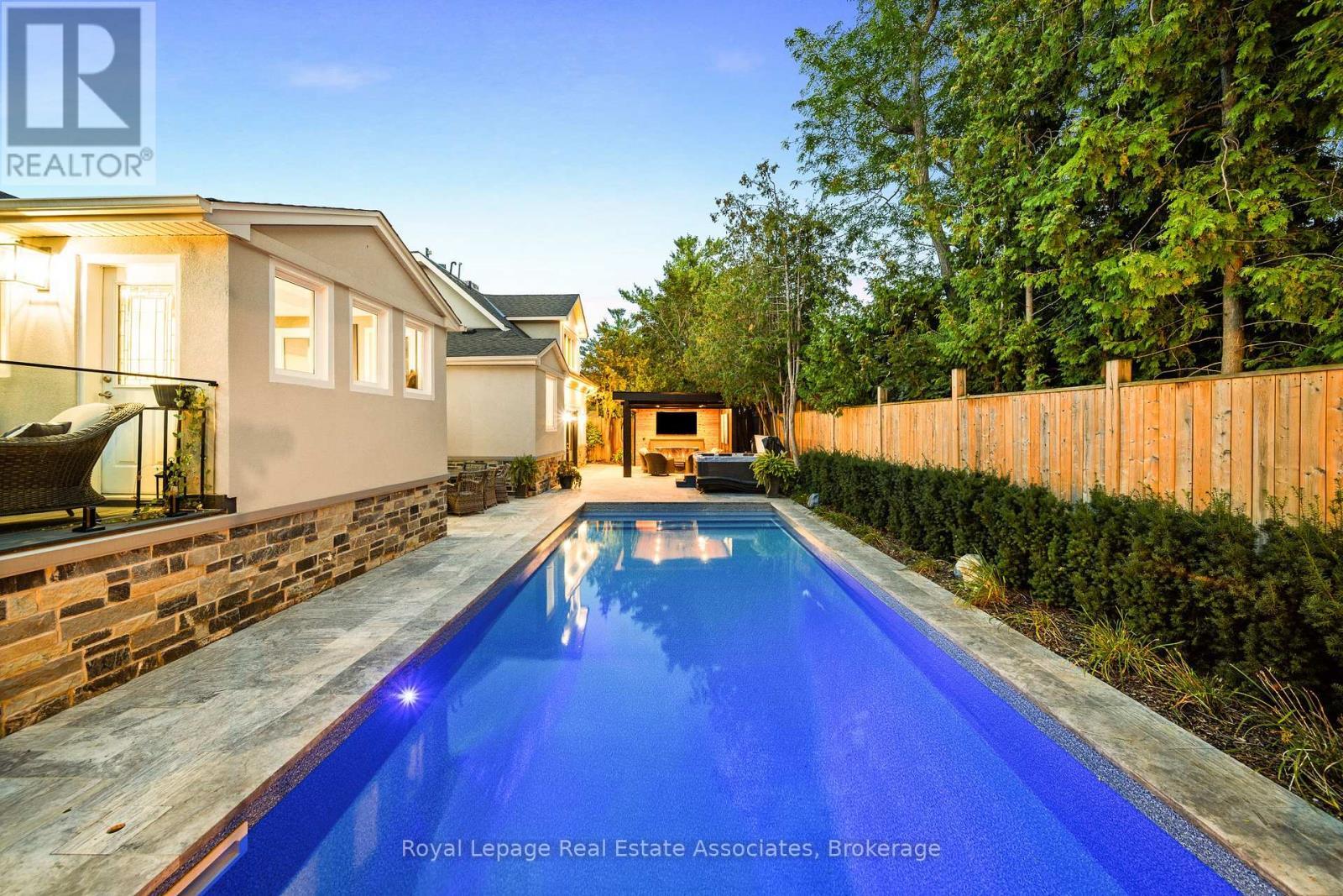 96 Delrex Boulevard, Halton Hills, ON - Outdoor With In Ground Pool