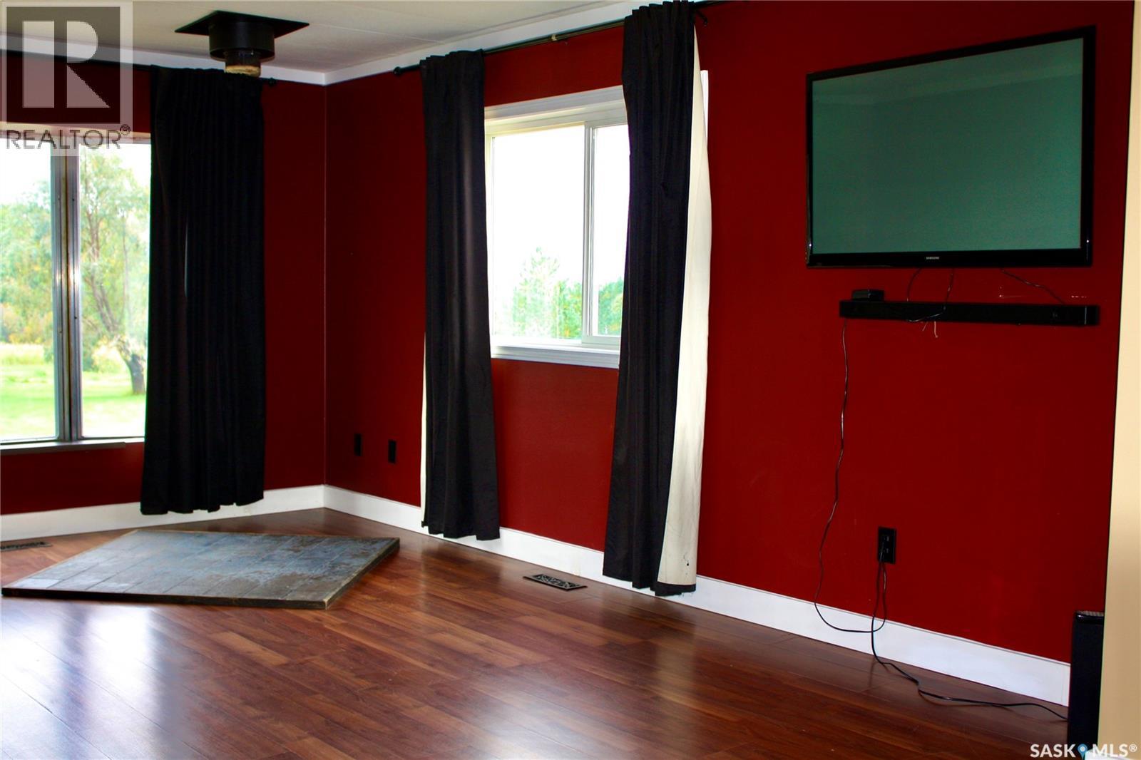 Warkentin Acreage, Blucher Rm No. 343, SK