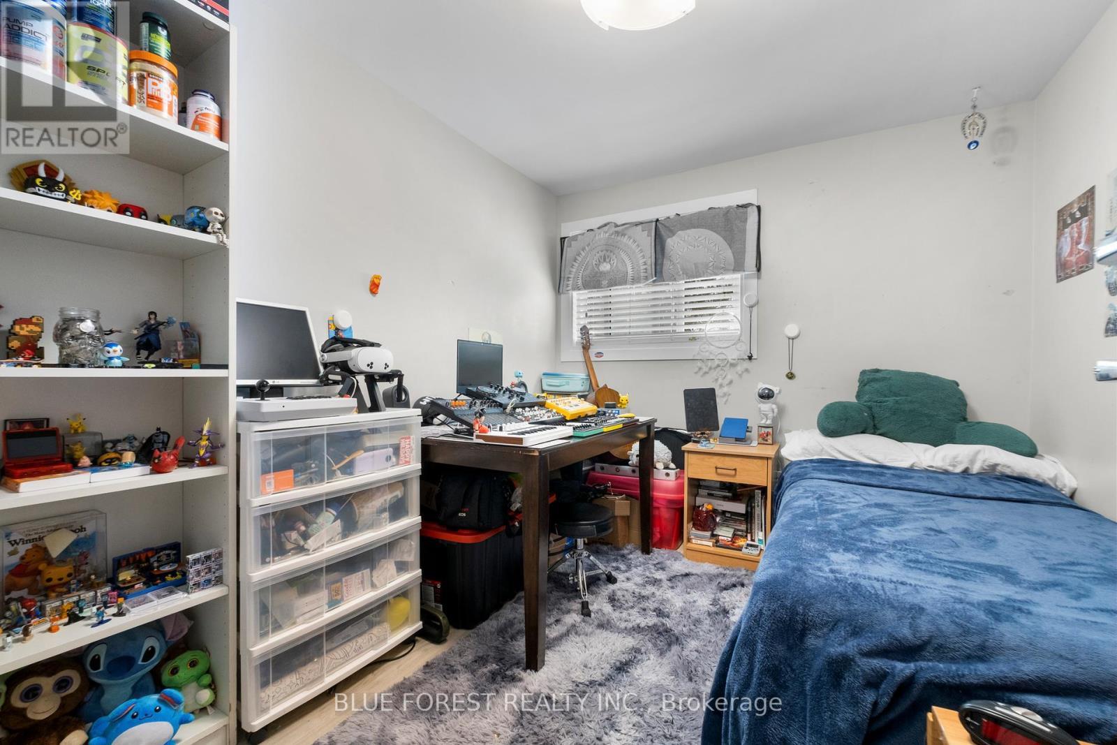 18 - 166 Southdale Road W, London South (South O), ON - Indoor