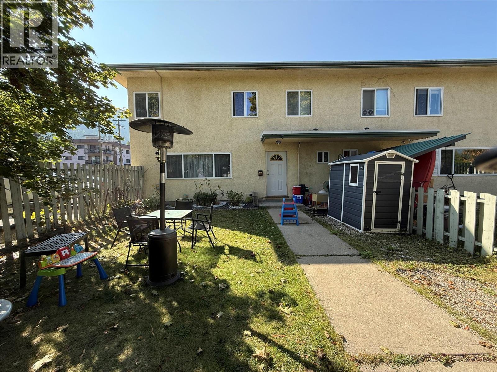 455 Richards Street W, Nelson, BC - Outdoor