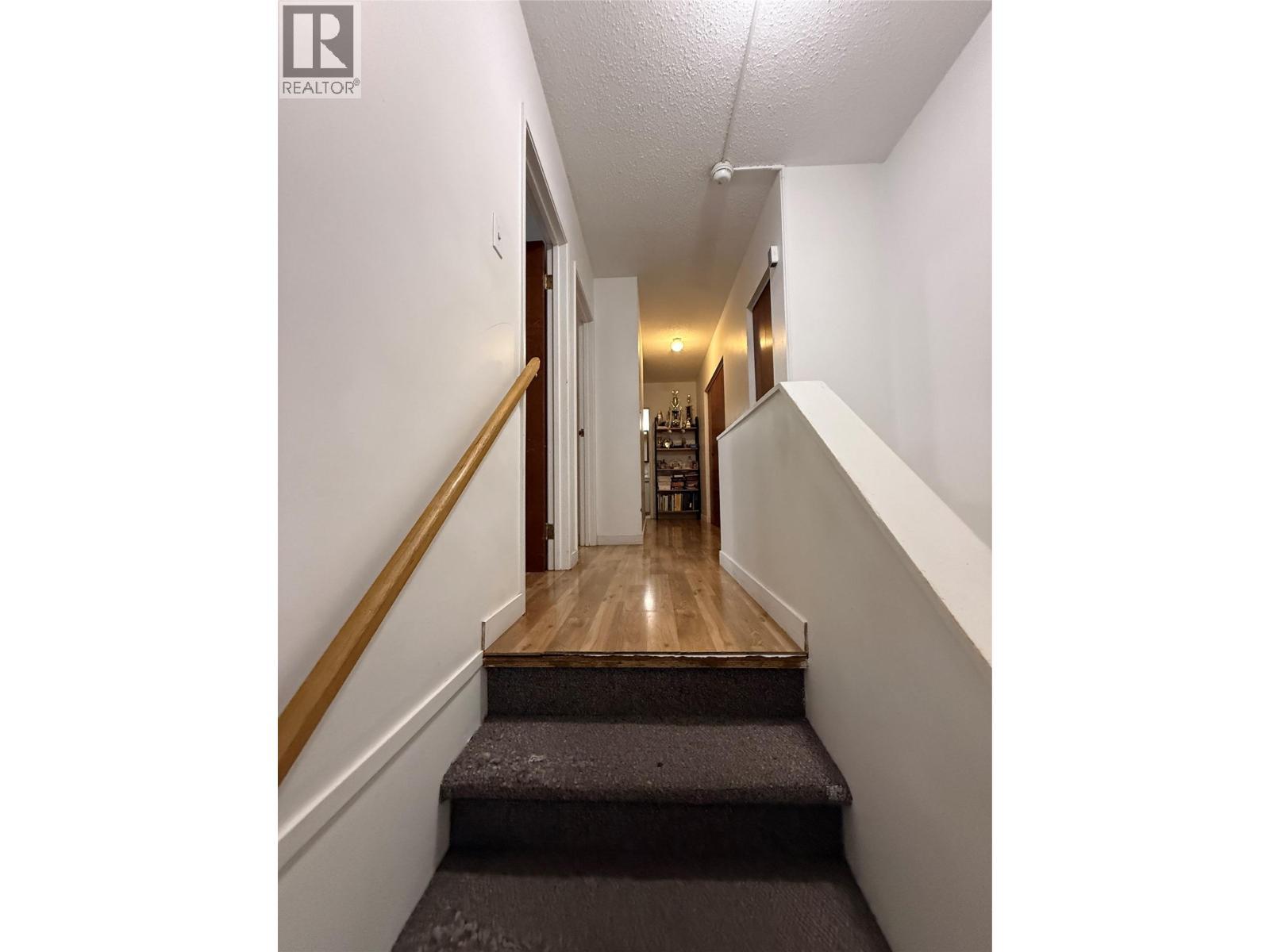 455 Richards Street W, Nelson, BC - Indoor Photo Showing Other Room