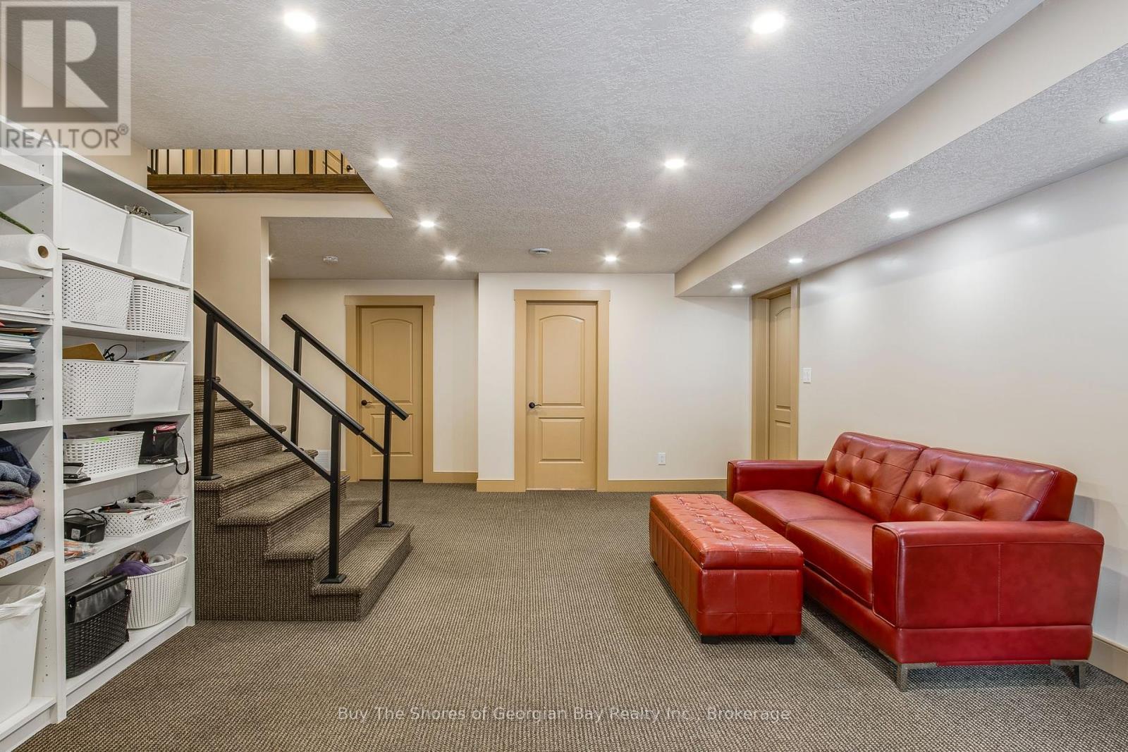 399 Dawson'S Side Road, Tiny, ON - Indoor