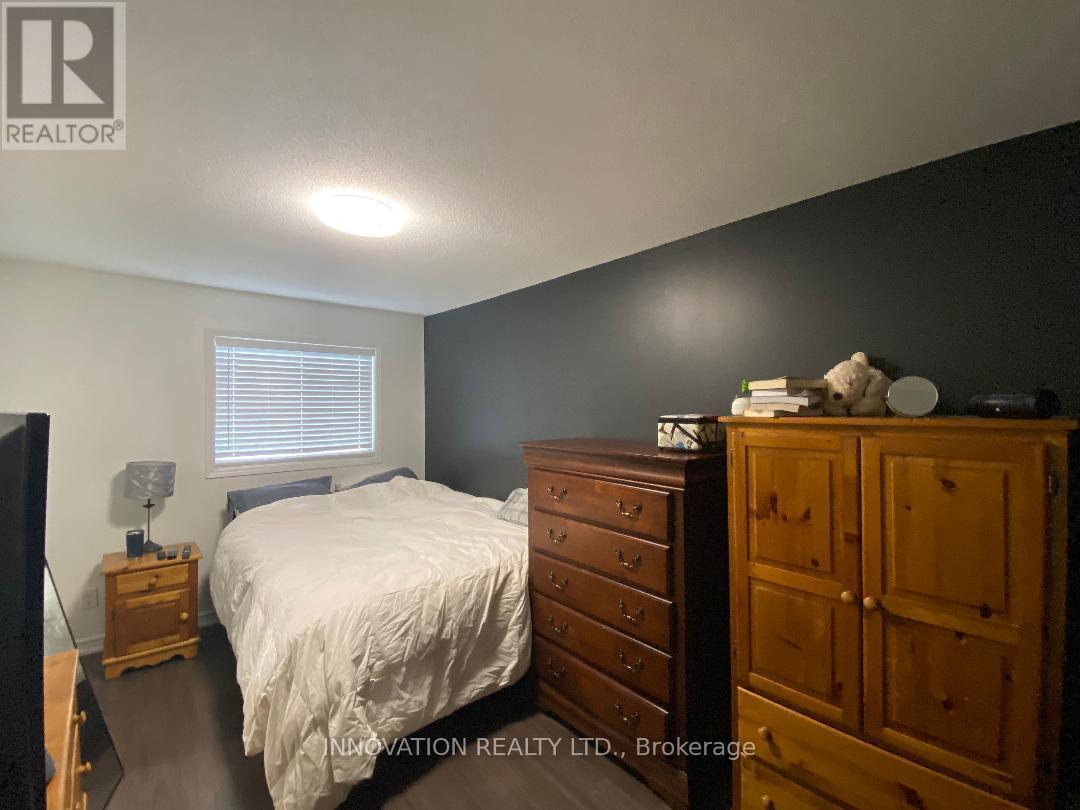 16 Santa Cruz Private, Ottawa, ON - Indoor Photo Showing Bedroom