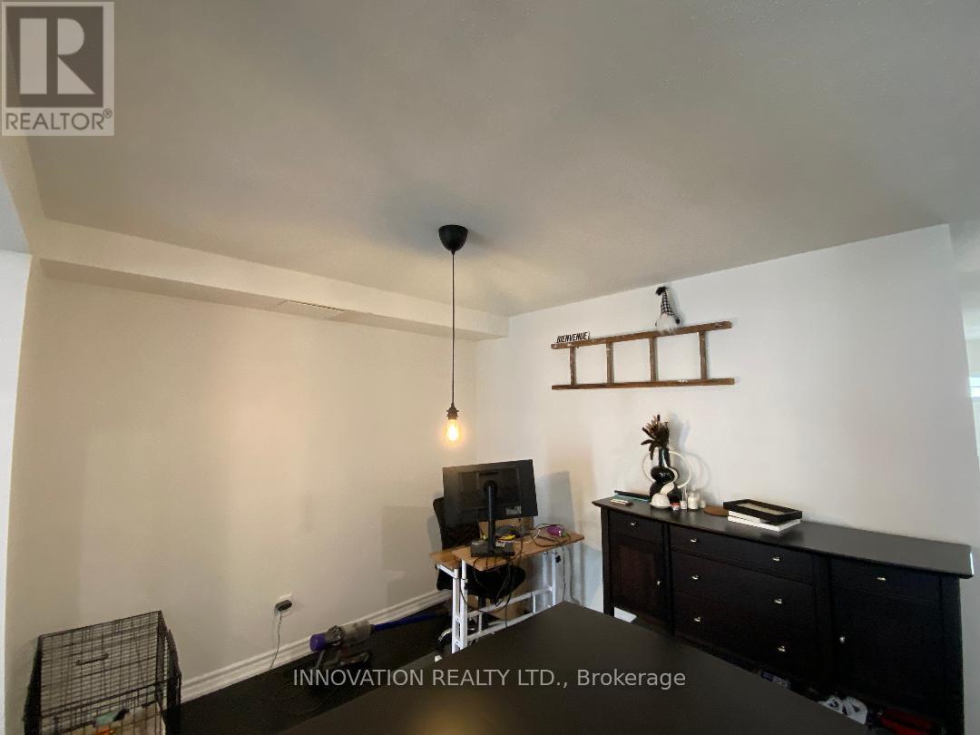 16 Santa Cruz Private, Ottawa, ON - Indoor