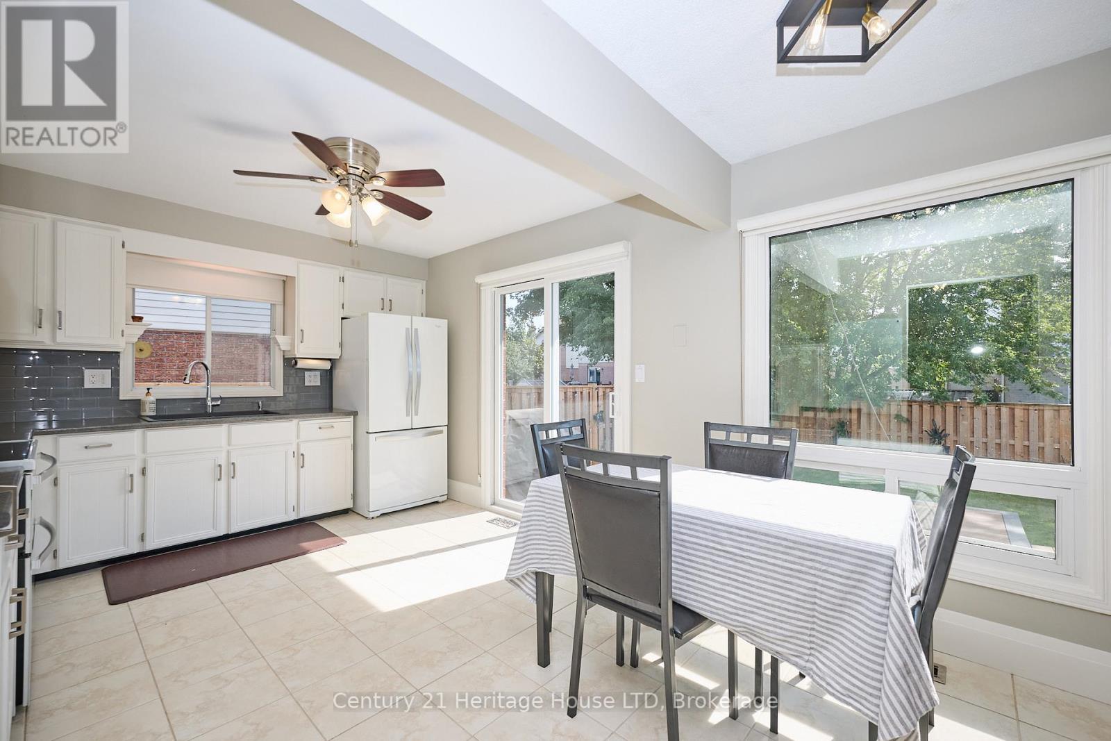 57 Keefer Road, Thorold (Confederation Heights), ON - Indoor