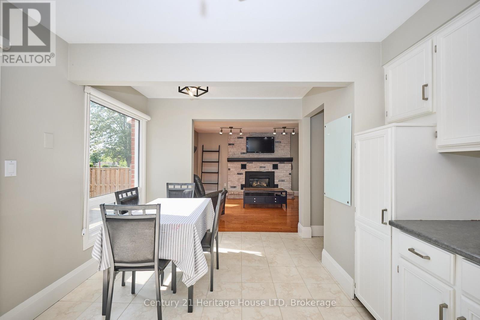 57 Keefer Road, Thorold (Confederation Heights), ON - Indoor