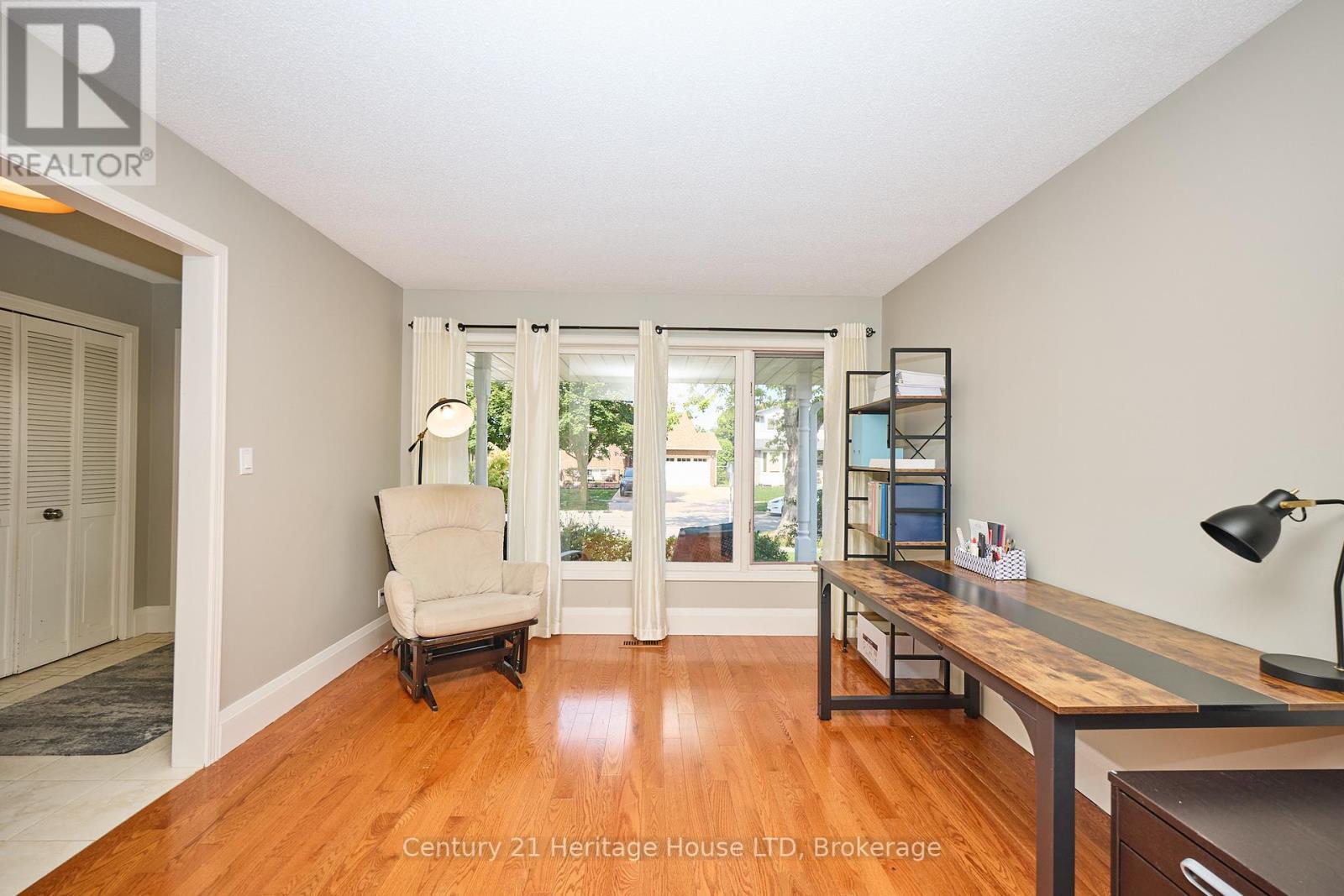 57 Keefer Road, Thorold (Confederation Heights), ON - Indoor