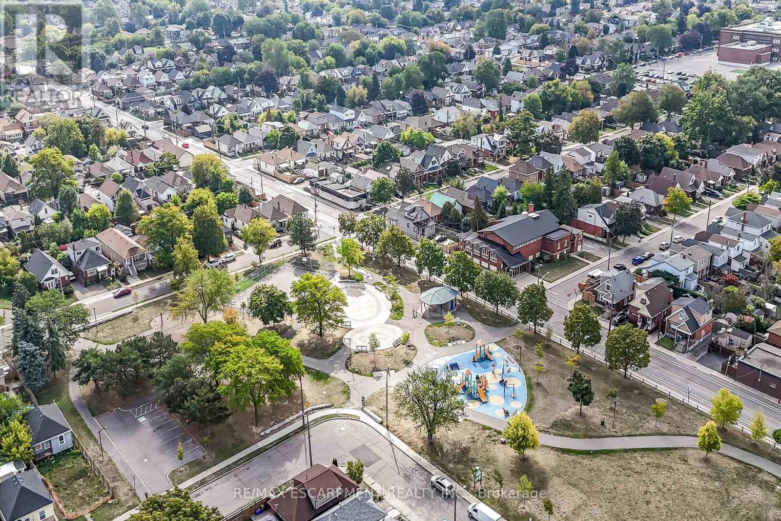 244 Cope Street, Hamilton, ON - Outdoor With View