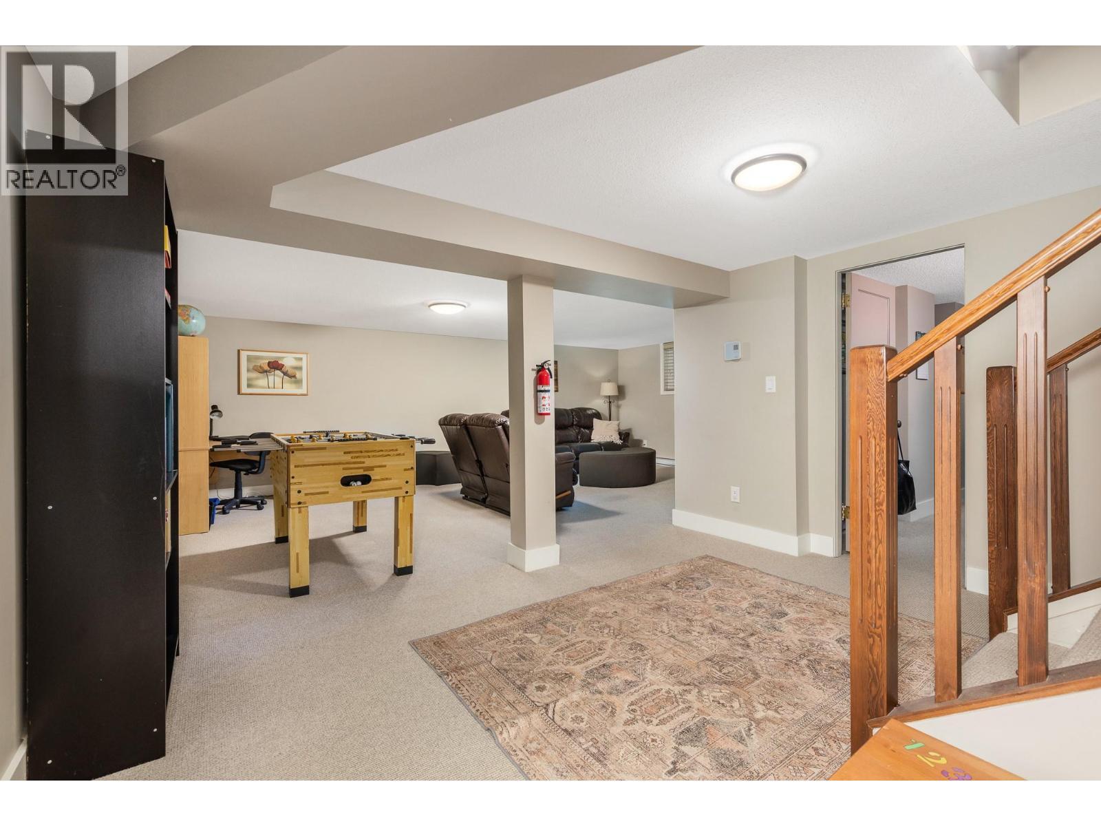 2202 26 Street, Vernon, BC - Indoor