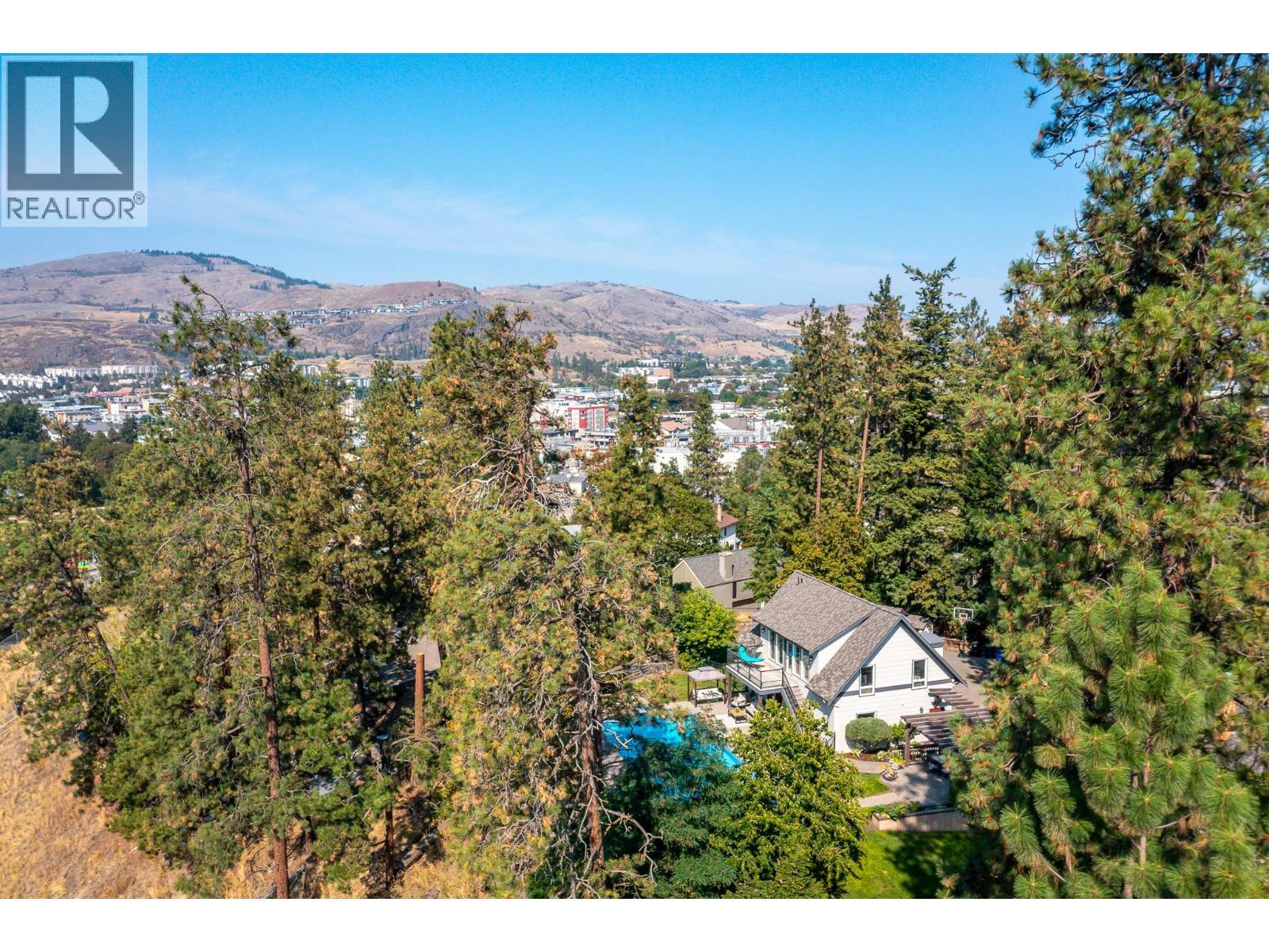 2202 26 Street, Vernon, BC - Outdoor With View
