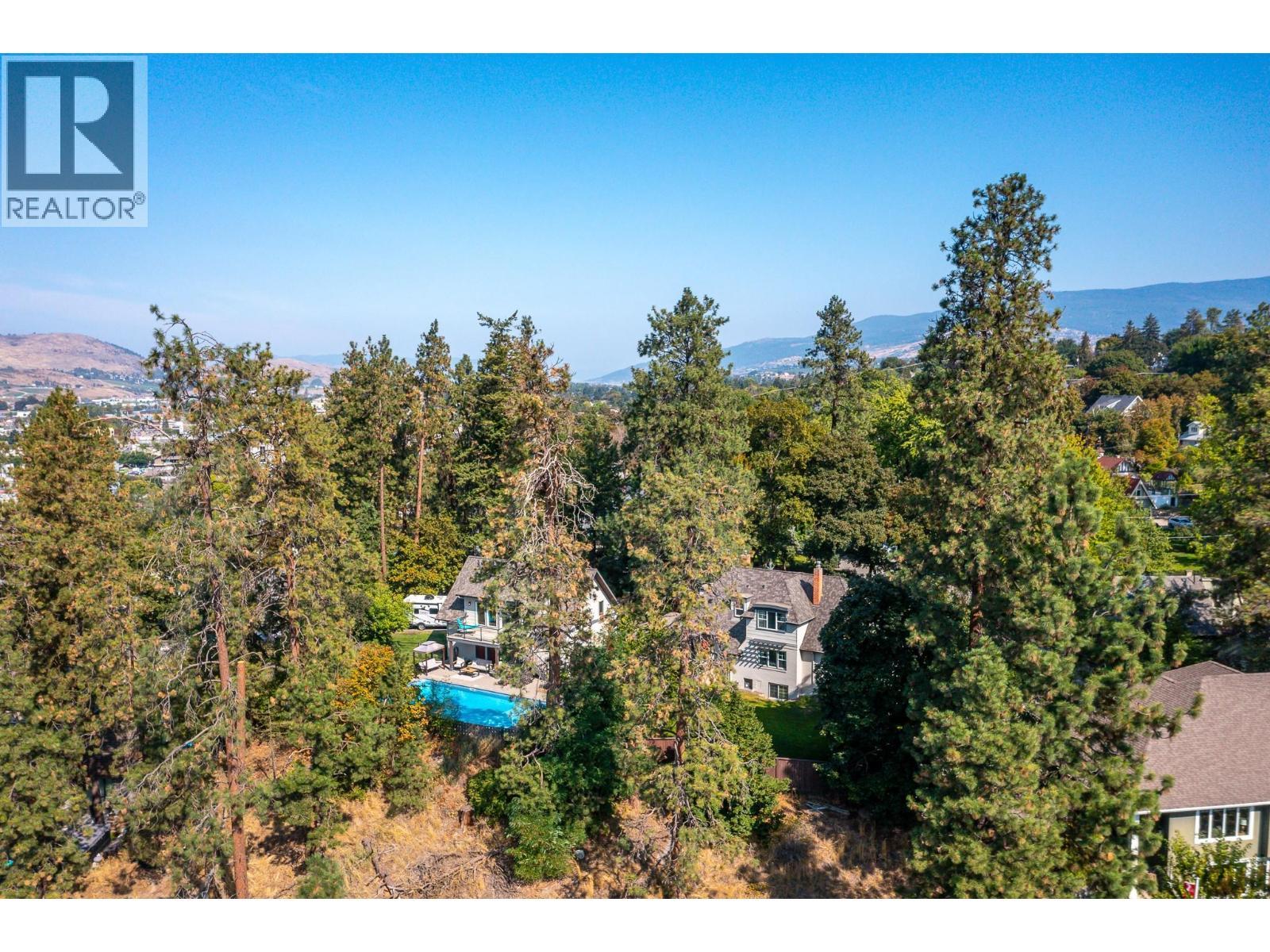 2202 26 Street, Vernon, BC - Outdoor With View