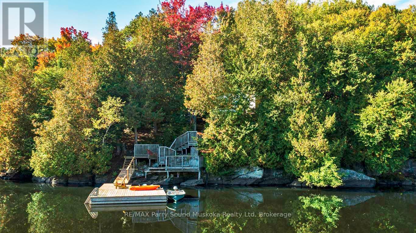 78 Captain Estates Road, Whitestone (Hagerman), ON - Outdoor