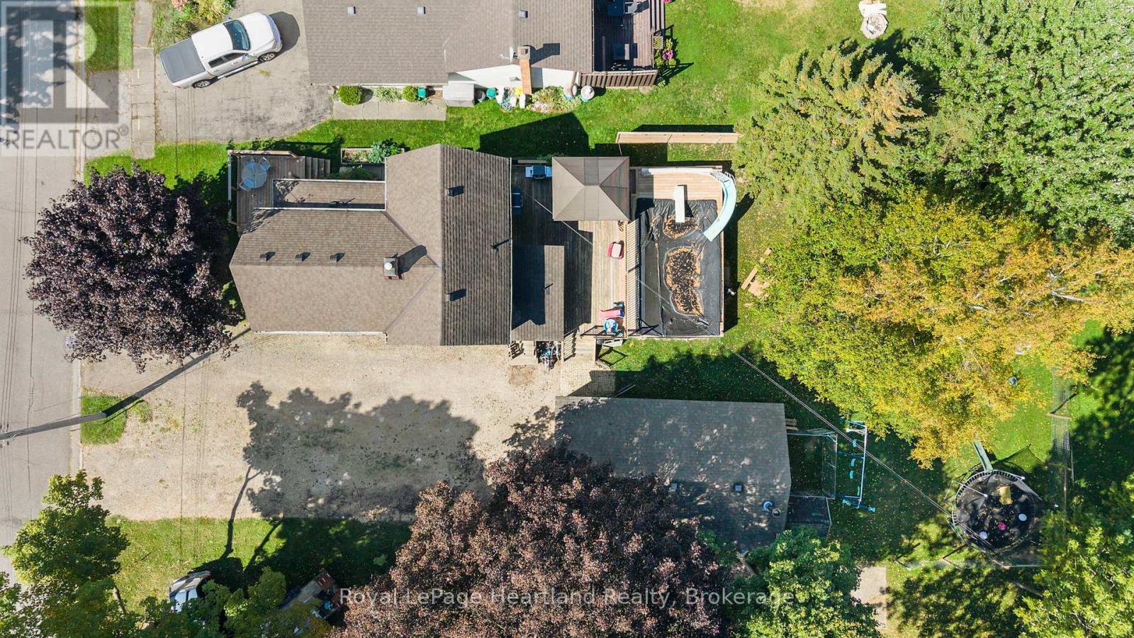 555 Raglan Street, Minto, ON -