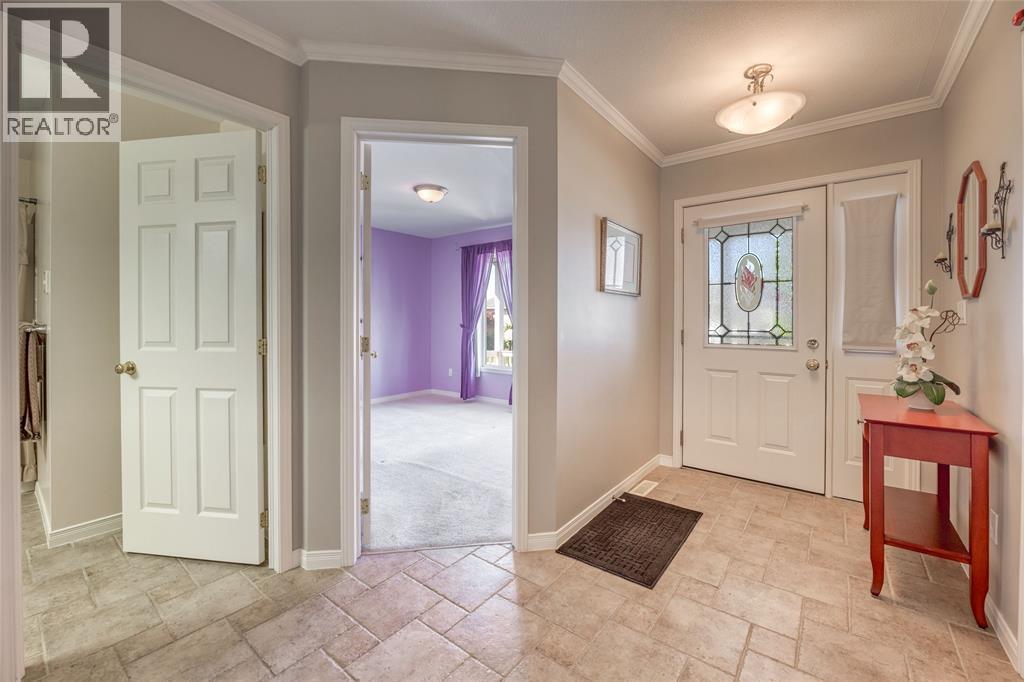 5700 Blackwell Sideroad Unit# 328, Sarnia, ON - Indoor Photo Showing Other Room