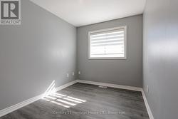 Bedroom w/laminate floors -