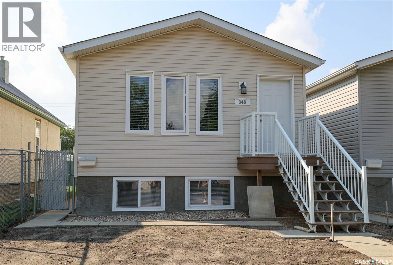 348 Robinson Street, Regina, SK - Outdoor With Exterior
