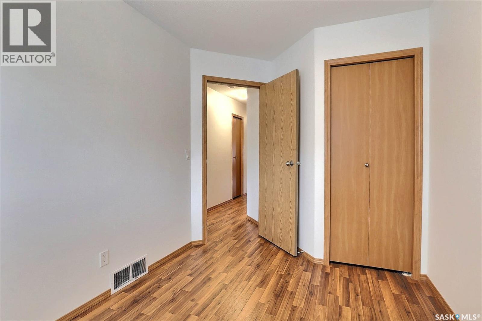 348 Robinson Street, Regina, SK - Indoor Photo Showing Other Room