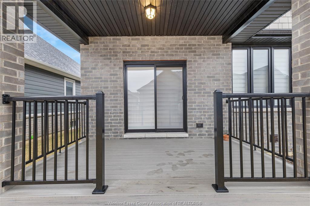 395 Caserta, Lakeshore, ON - Outdoor With Exterior