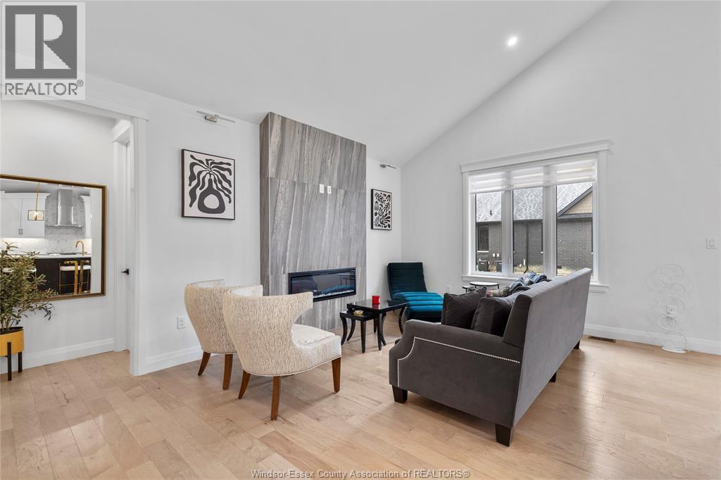 395 Caserta, Lakeshore, ON - Indoor