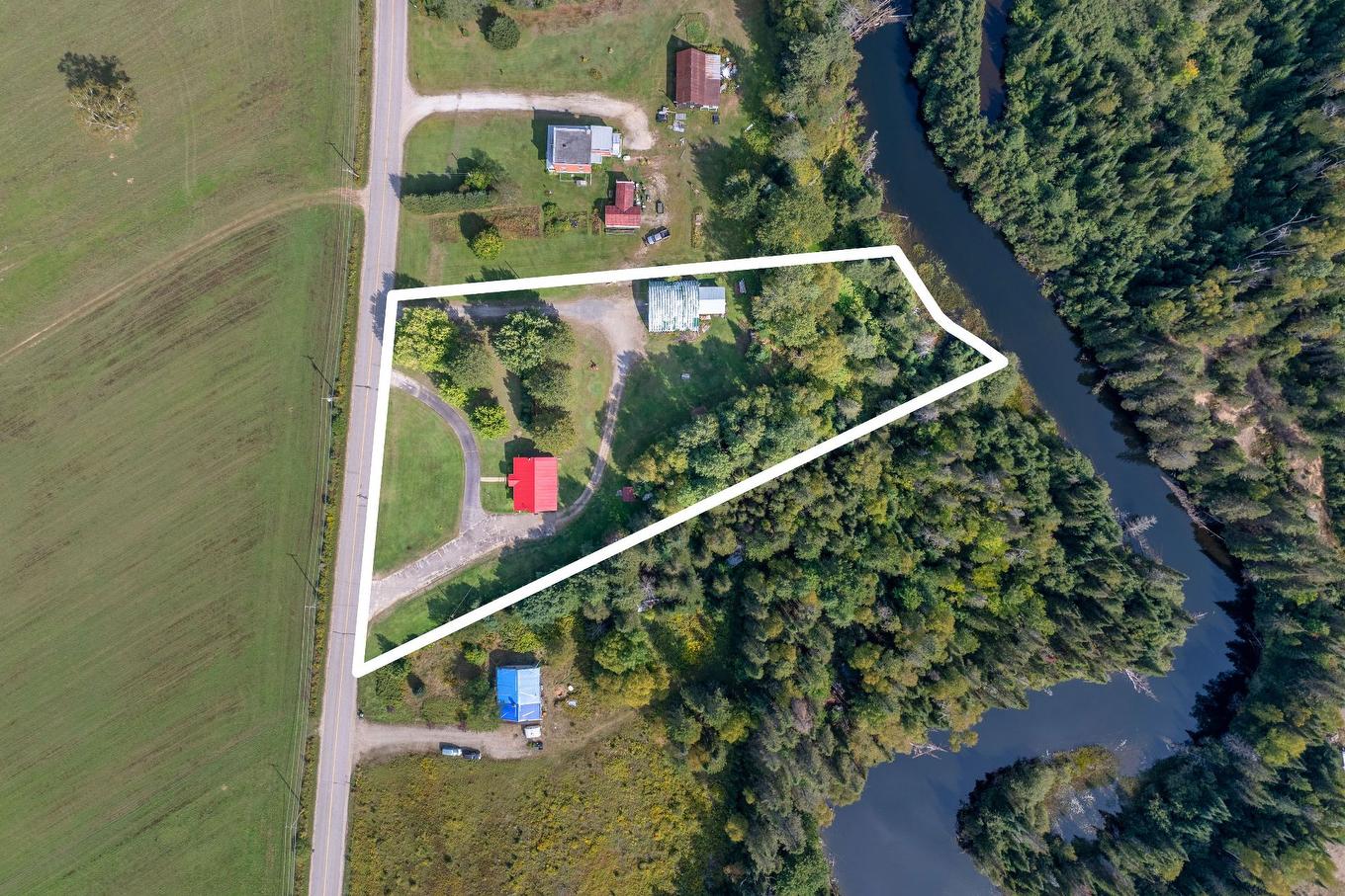 Overall view - 372 Route De L'Ascension, Rivière-Rouge, QC - With View