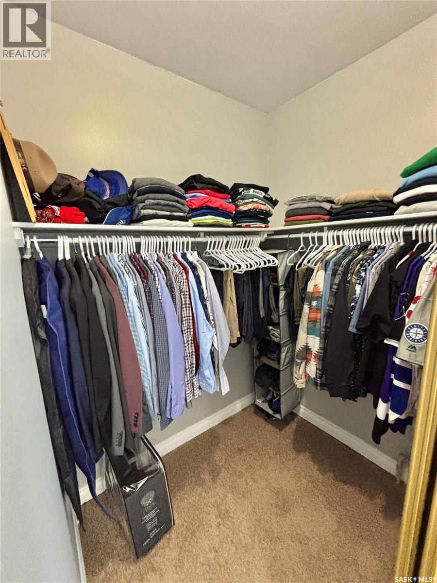 503 1867 Hamilton Street, Regina, SK - Indoor With Storage