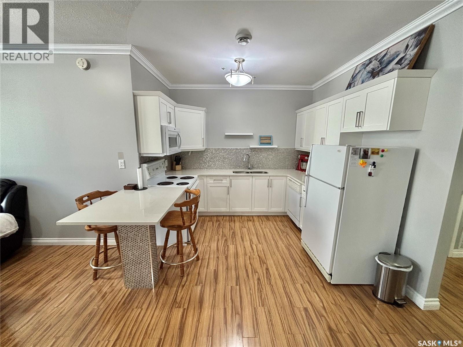 503 1867 Hamilton Street, Regina, SK - Indoor Photo Showing Kitchen
