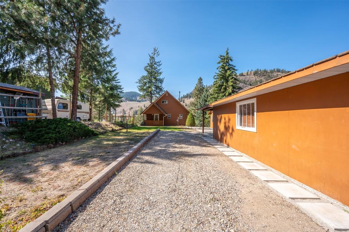 234 Twin Lakes Road, Kaleden, BC - Outdoor