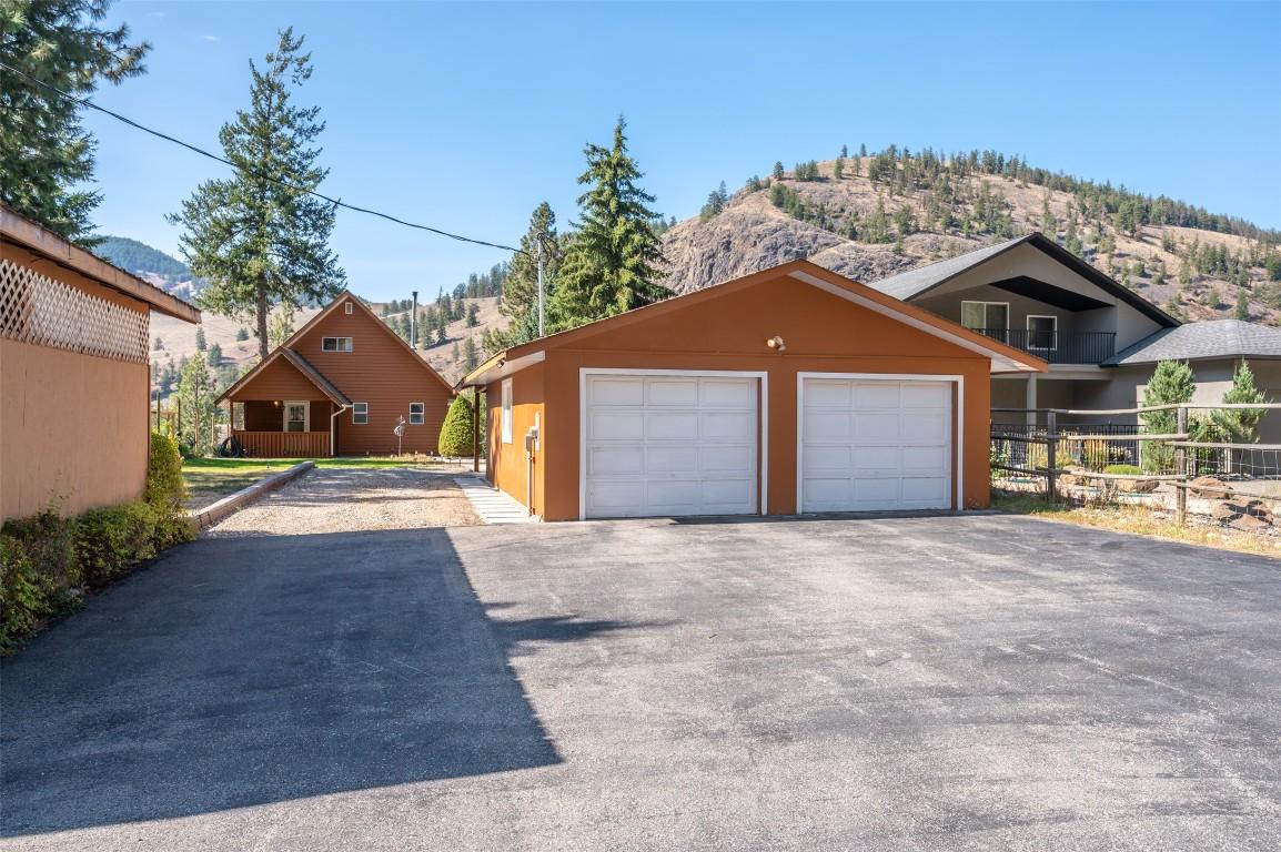 234 Twin Lakes Road, Kaleden, BC - Outdoor