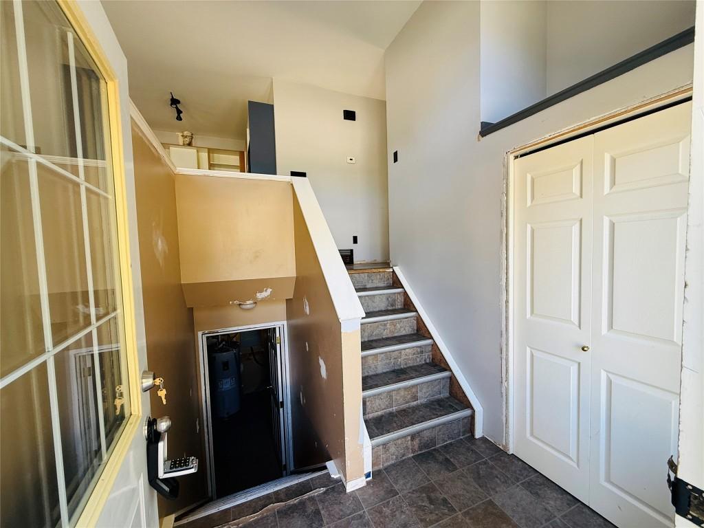 1B Wolf Crescent, Windermere, BC - Indoor Photo Showing Other Room