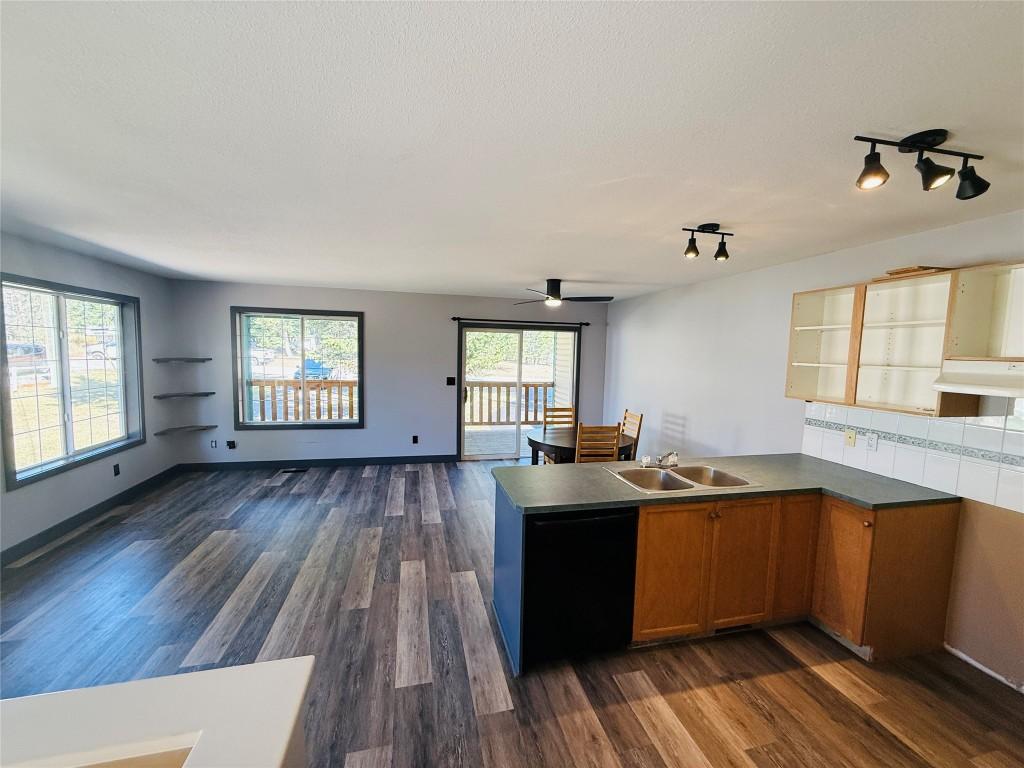 1B Wolf Crescent, Windermere, BC - Indoor