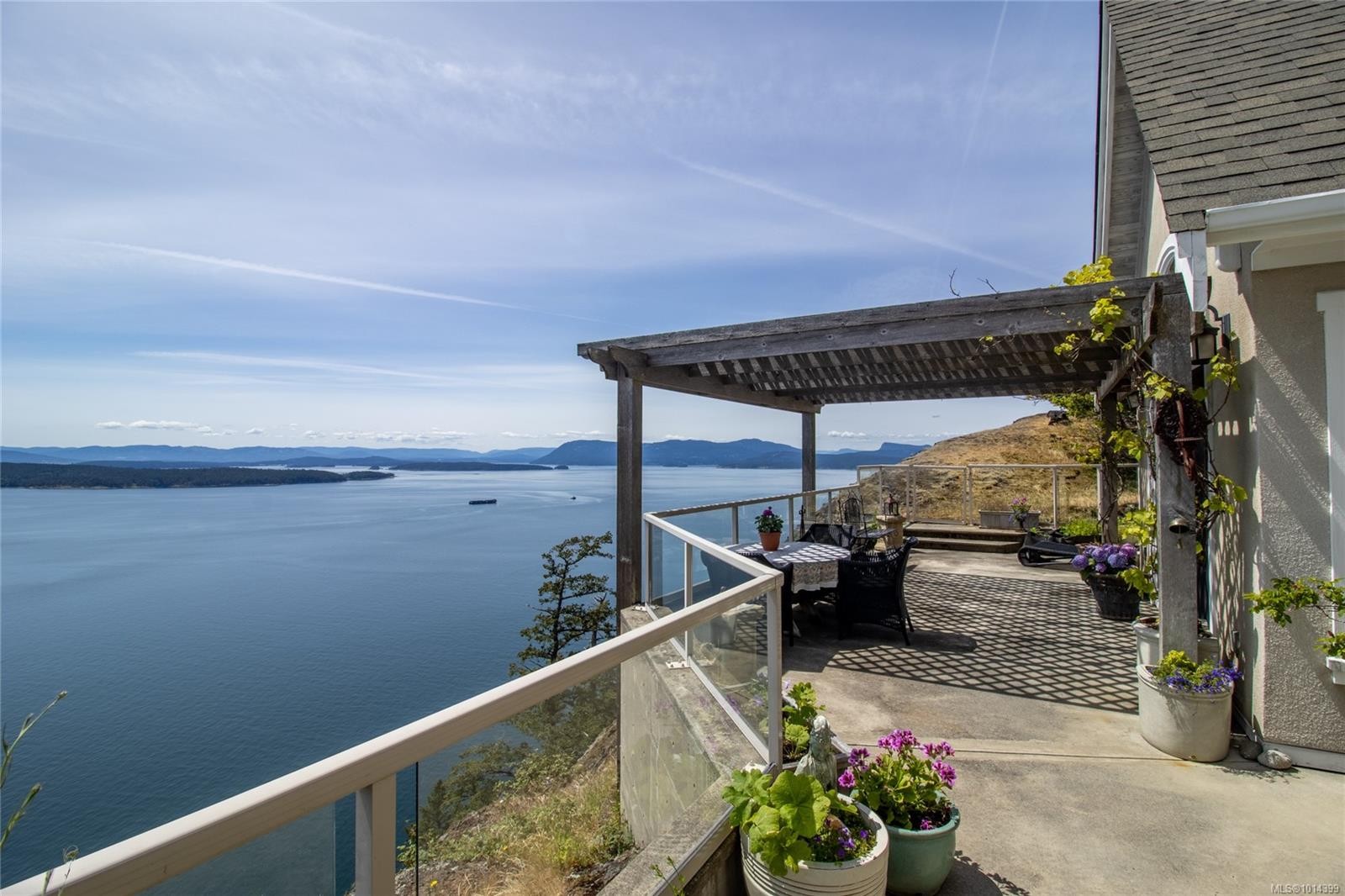 5919 Pirates Rd, Pender Island, BC