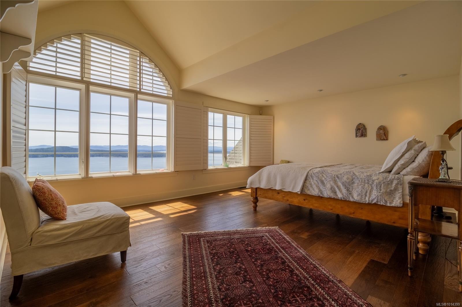 5919 Pirates Rd, Pender Island, BC