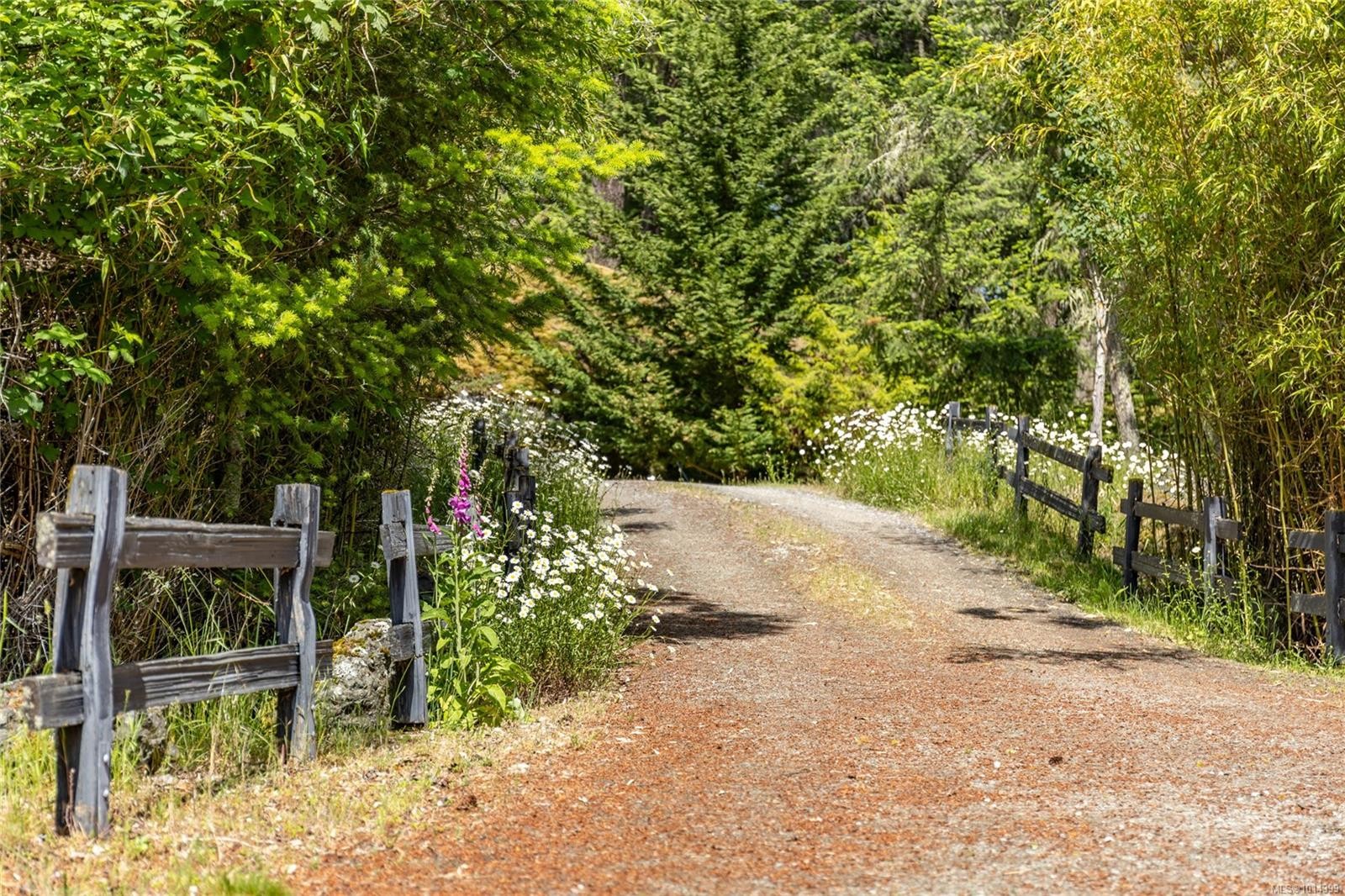 5919 Pirates Rd, Pender Island, BC