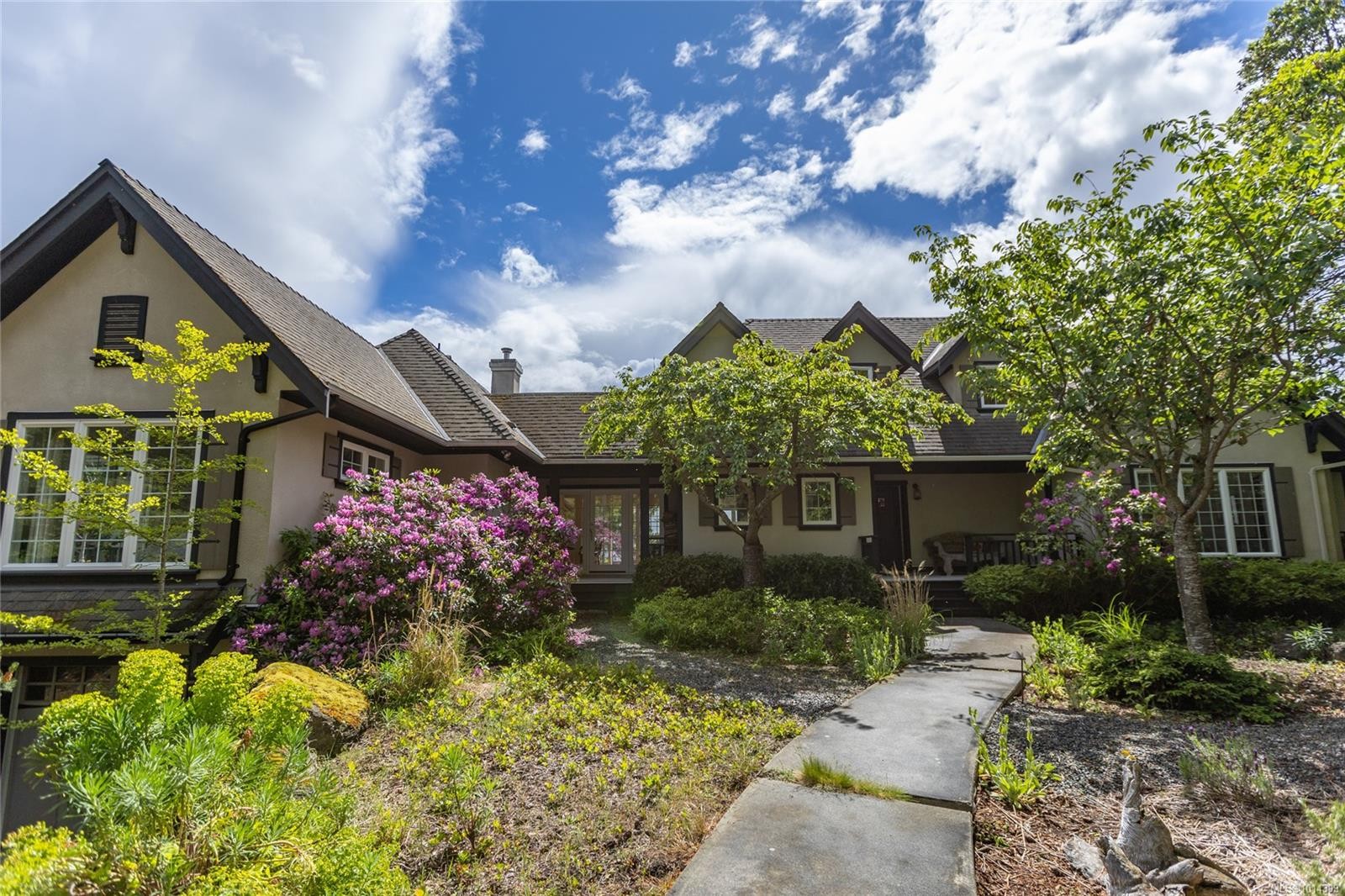 5919 Pirates Rd, Pender Island, BC