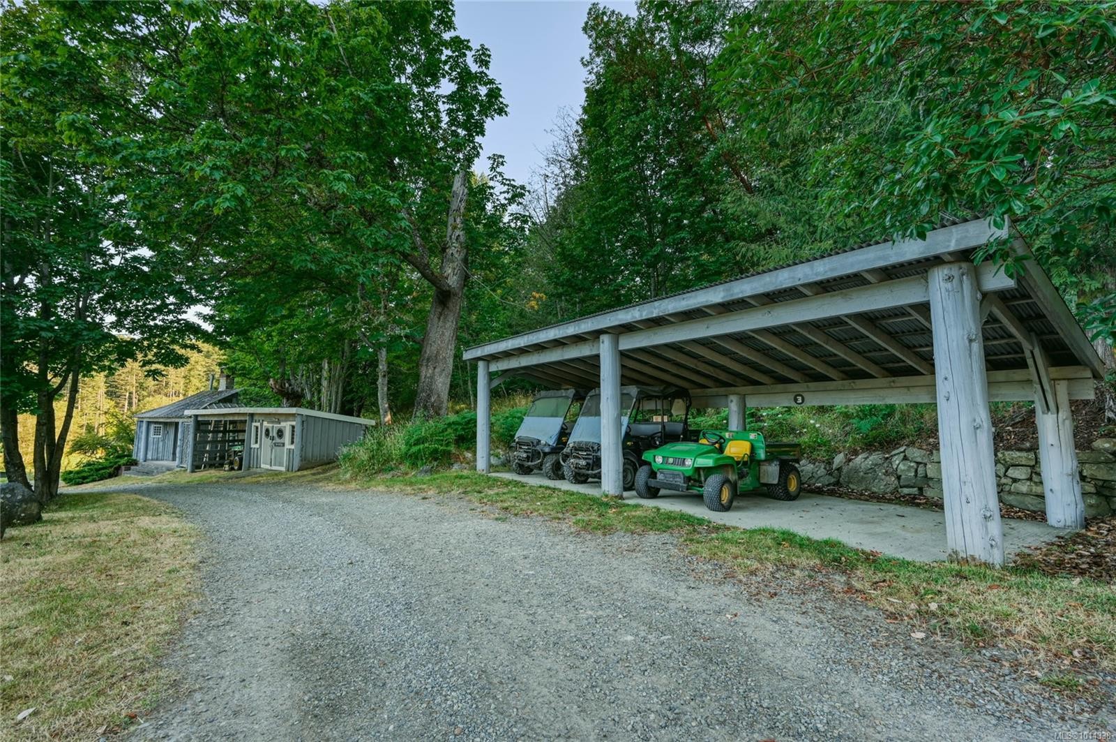 3200 Clam Bay Rd, Pender Island, BC
