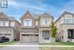 152 STORMONT TRAIL Vaughan, ON L4H 4P5