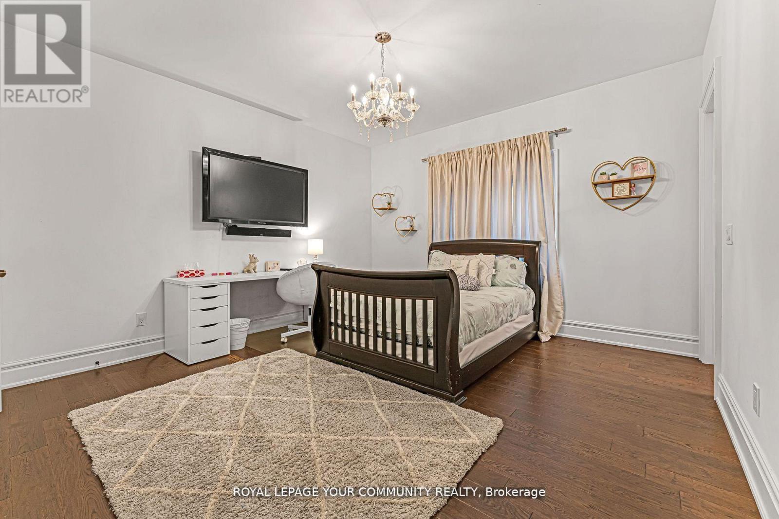 49 Lavender Valley Road, King, ON - Indoor Photo Showing Bedroom