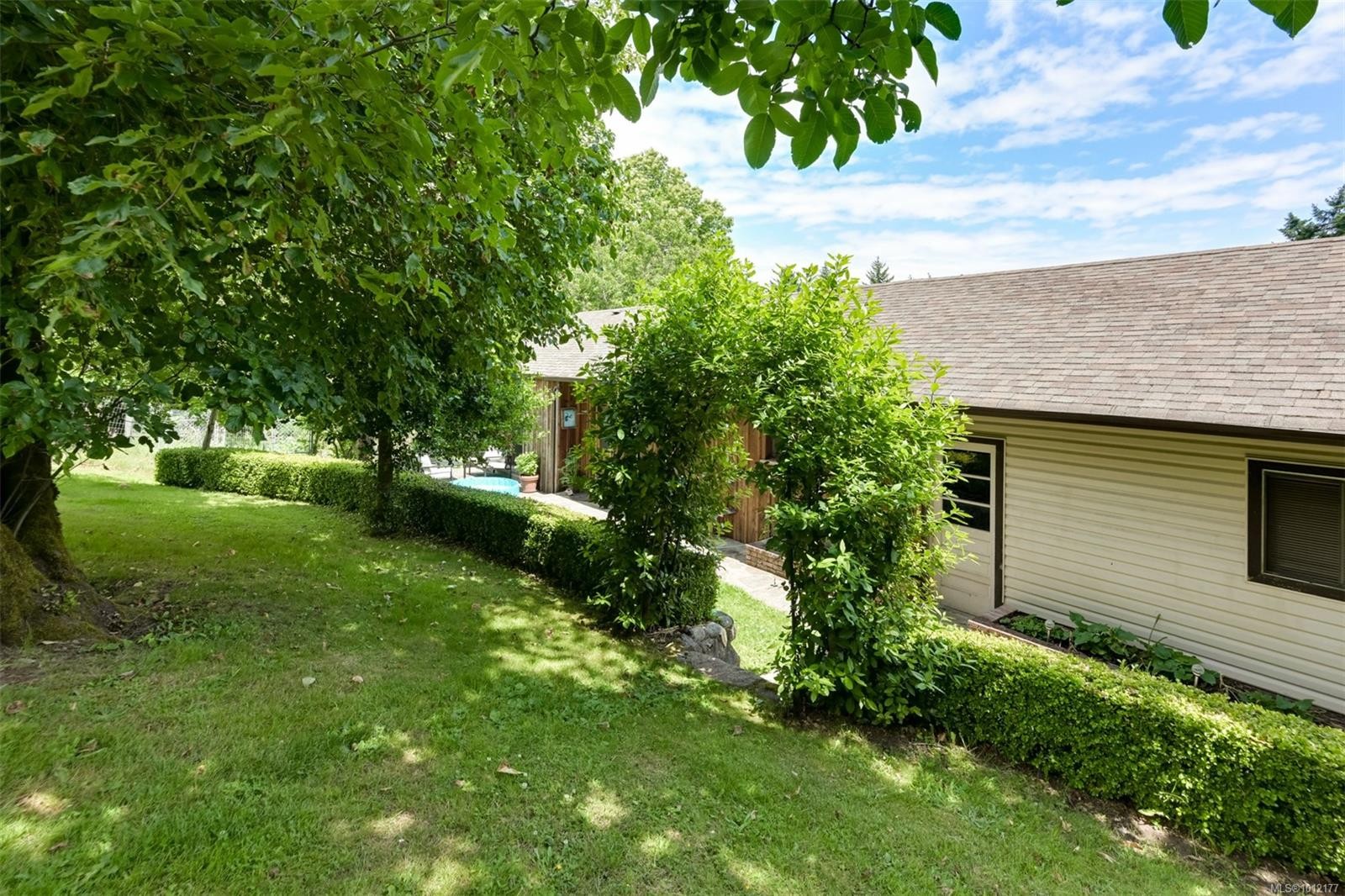 5489 Forest Hill Rd, Saanich, BC