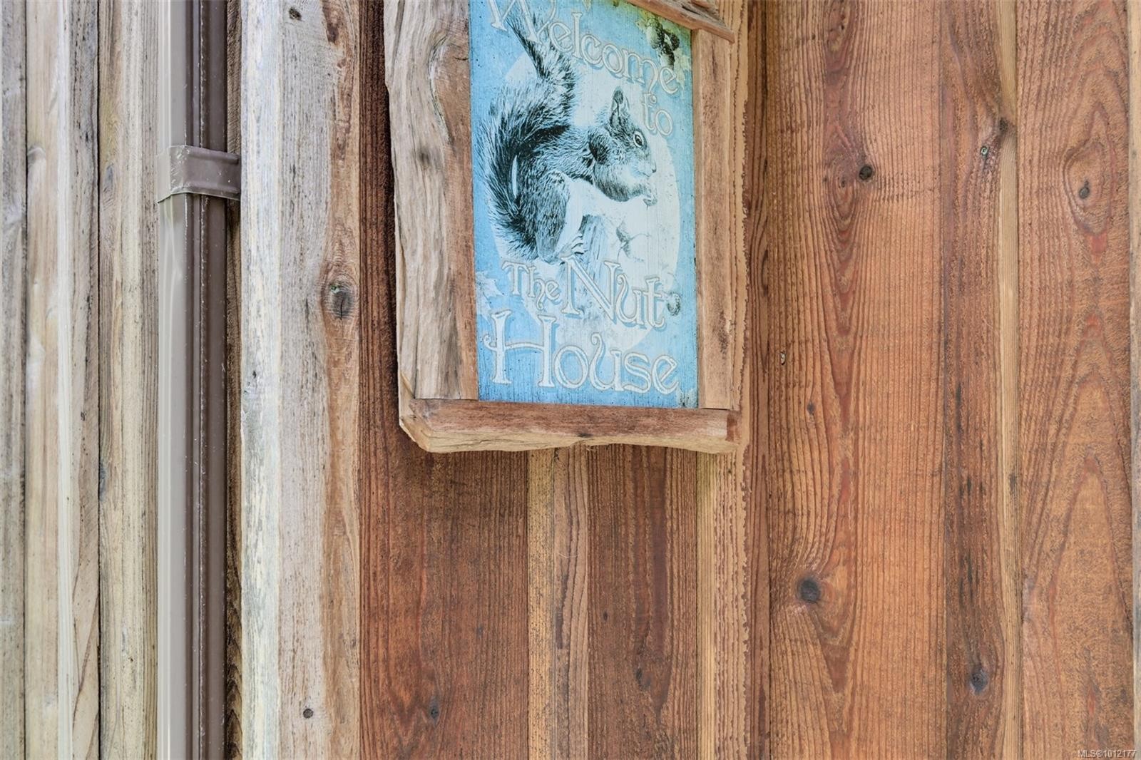 5489 Forest Hill Rd, Saanich, BC