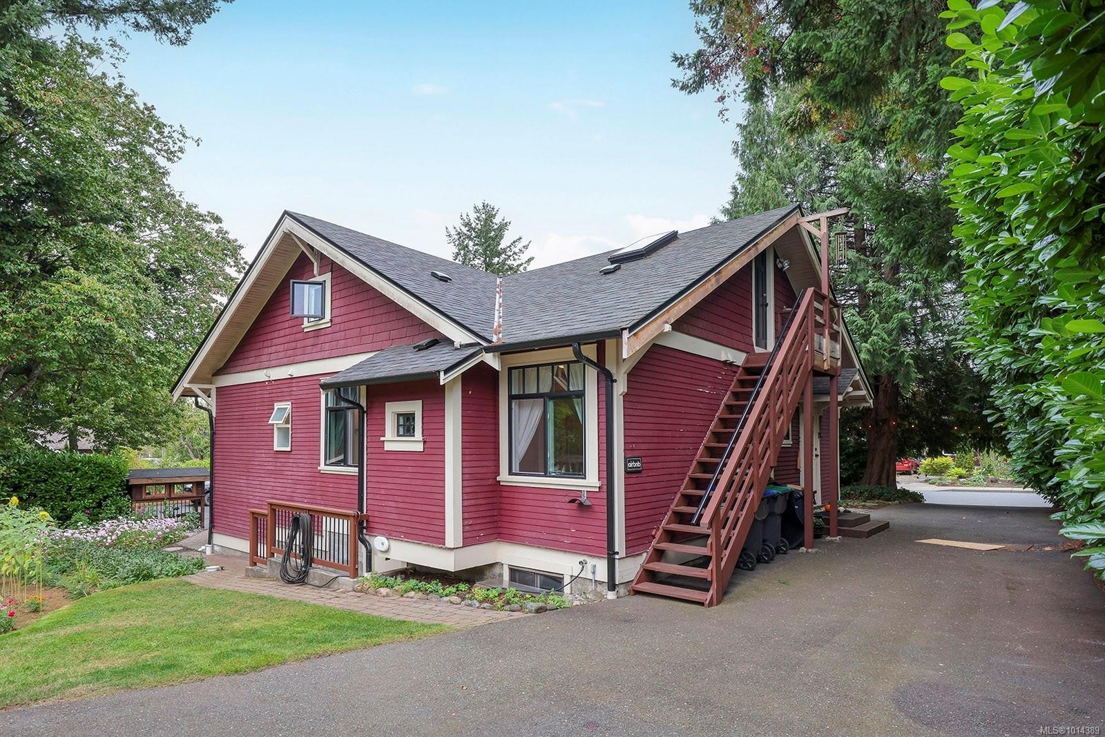 185 Duncan Ave, Courtenay, BC