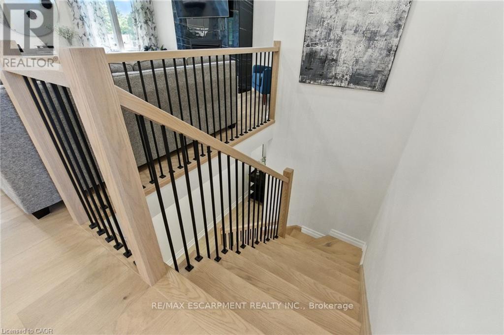 270 Charles Street, Norfolk, ON - Indoor Photo Showing Other Room