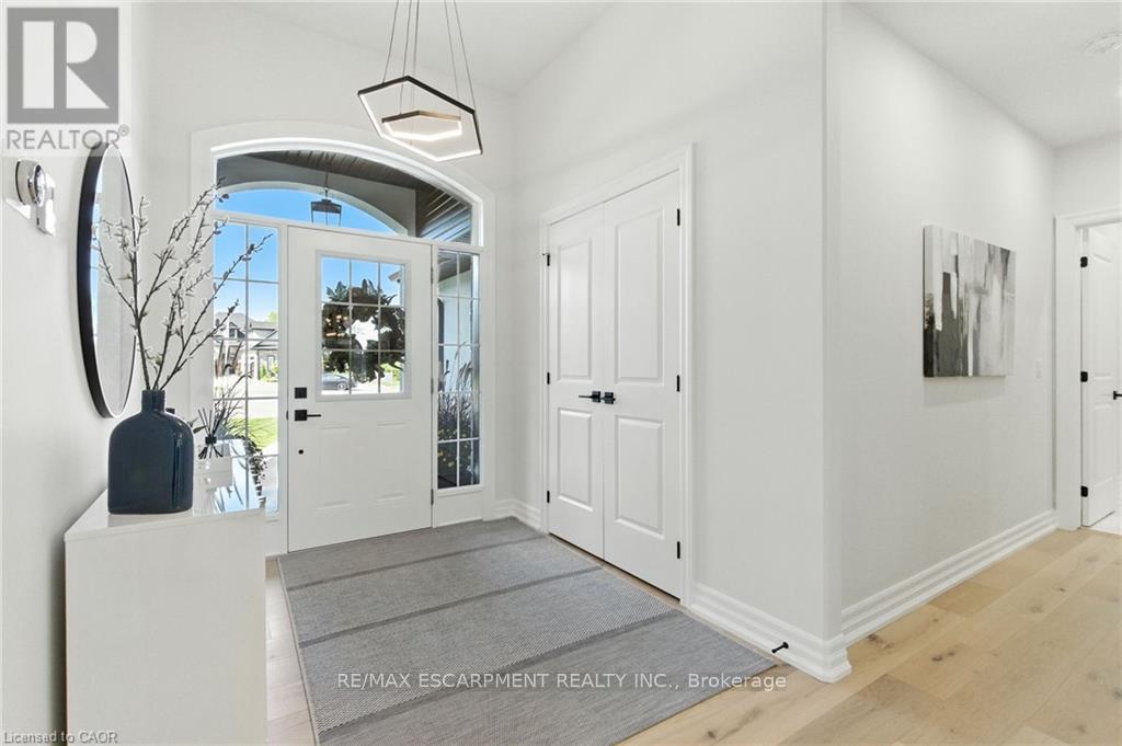 270 Charles Street, Norfolk, ON - Indoor Photo Showing Other Room