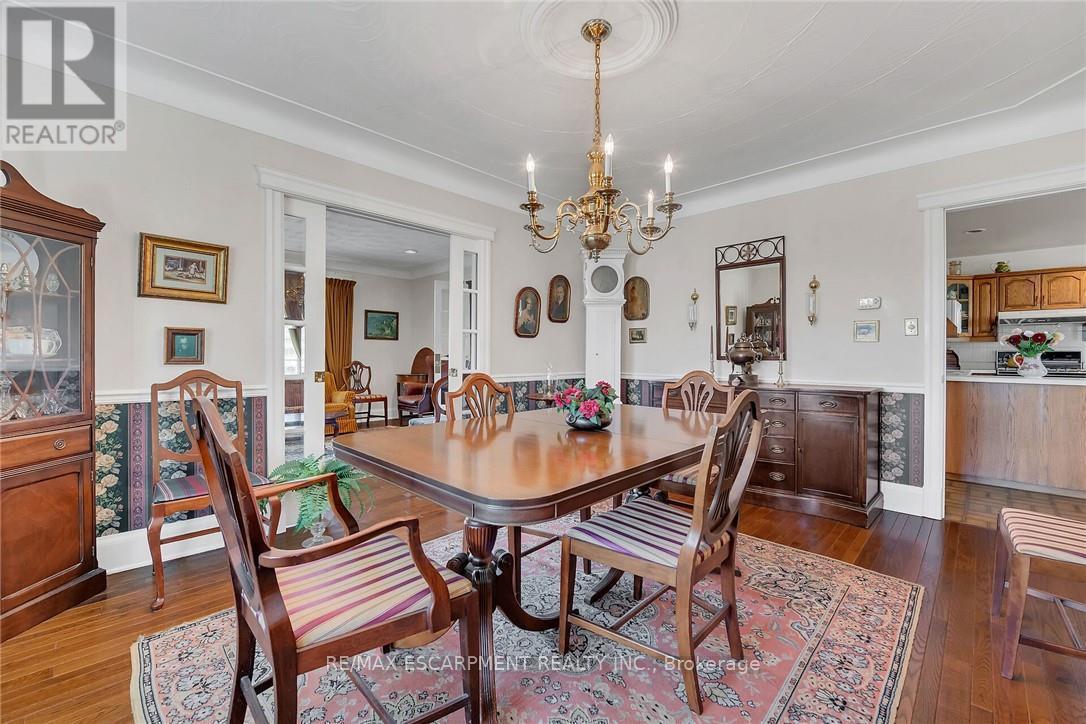 5581 King Street, Lincoln, ON - Indoor Photo Showing Dining Room